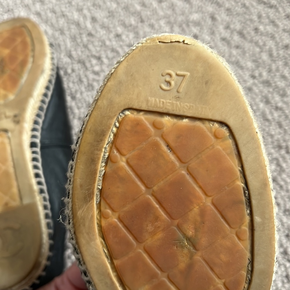 CHANEL Lambskin Espadrille Flats (37) - Black - Picture 7 of 11